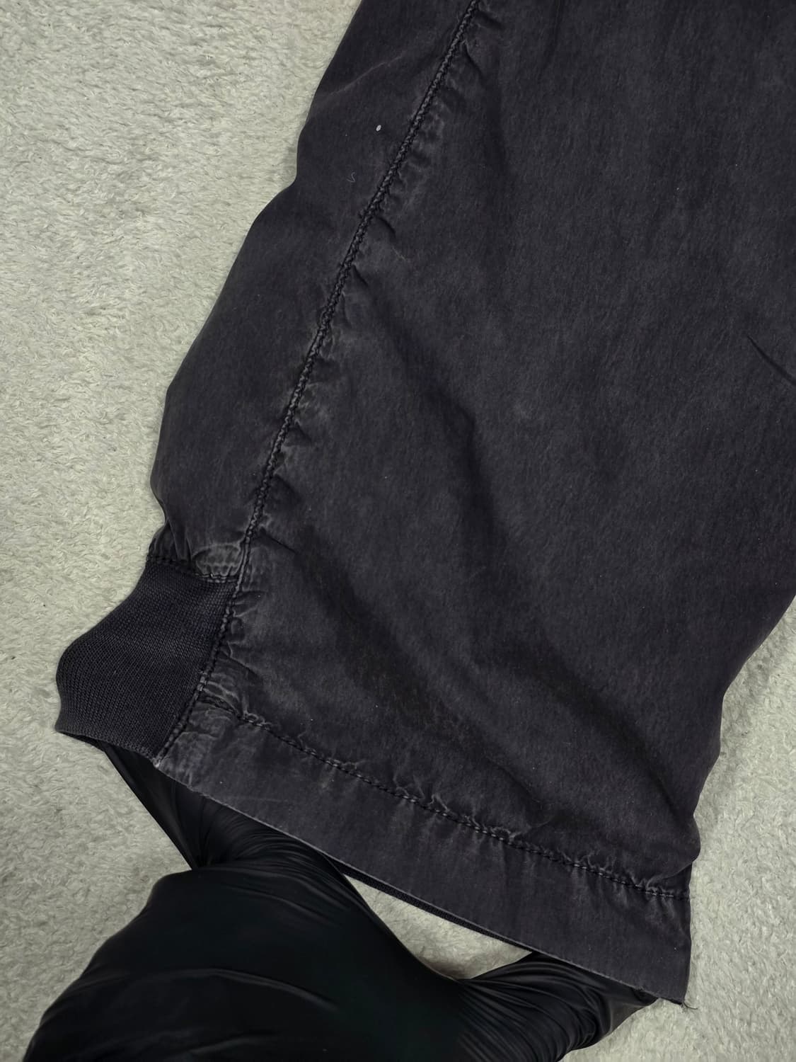 CP컴퍼니 에르고노믹 블랙 패치 워크 팬츠 48사이즈 상품이미지7