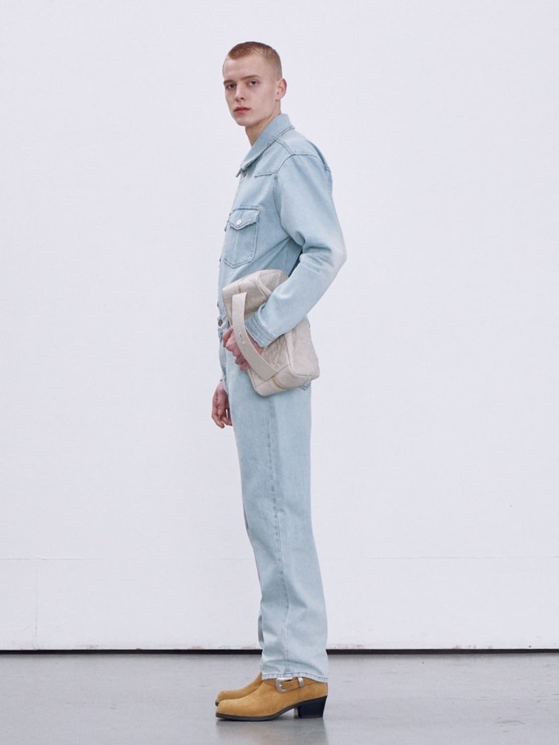 렉토 빈티지 워싱 레귤러 핏 데님 팬츠 라이트 블루 상품이미지4