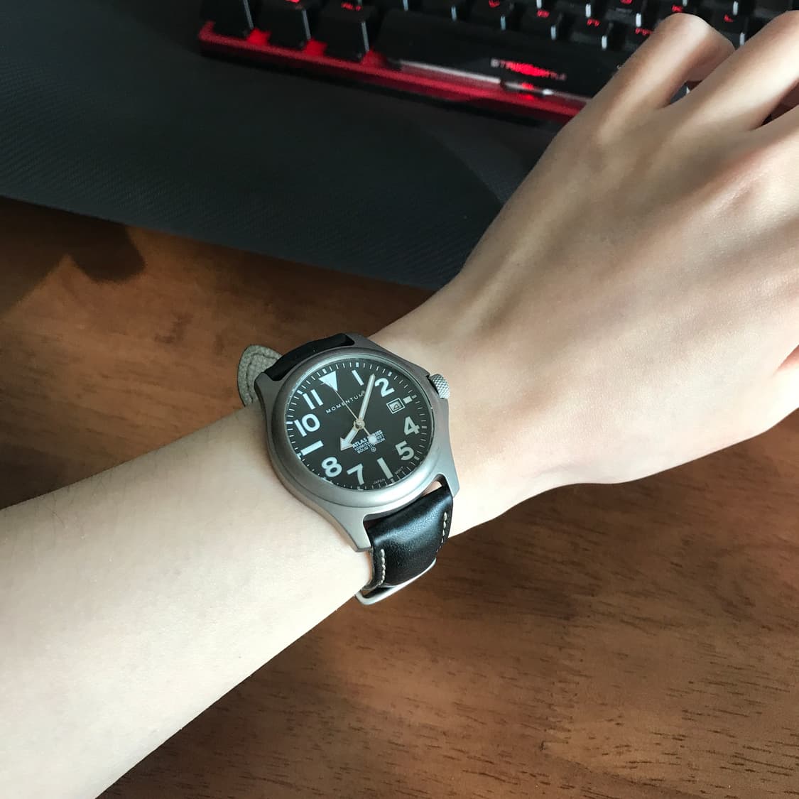 모멘텀 아틀라스 손목 시계 상품이미지9