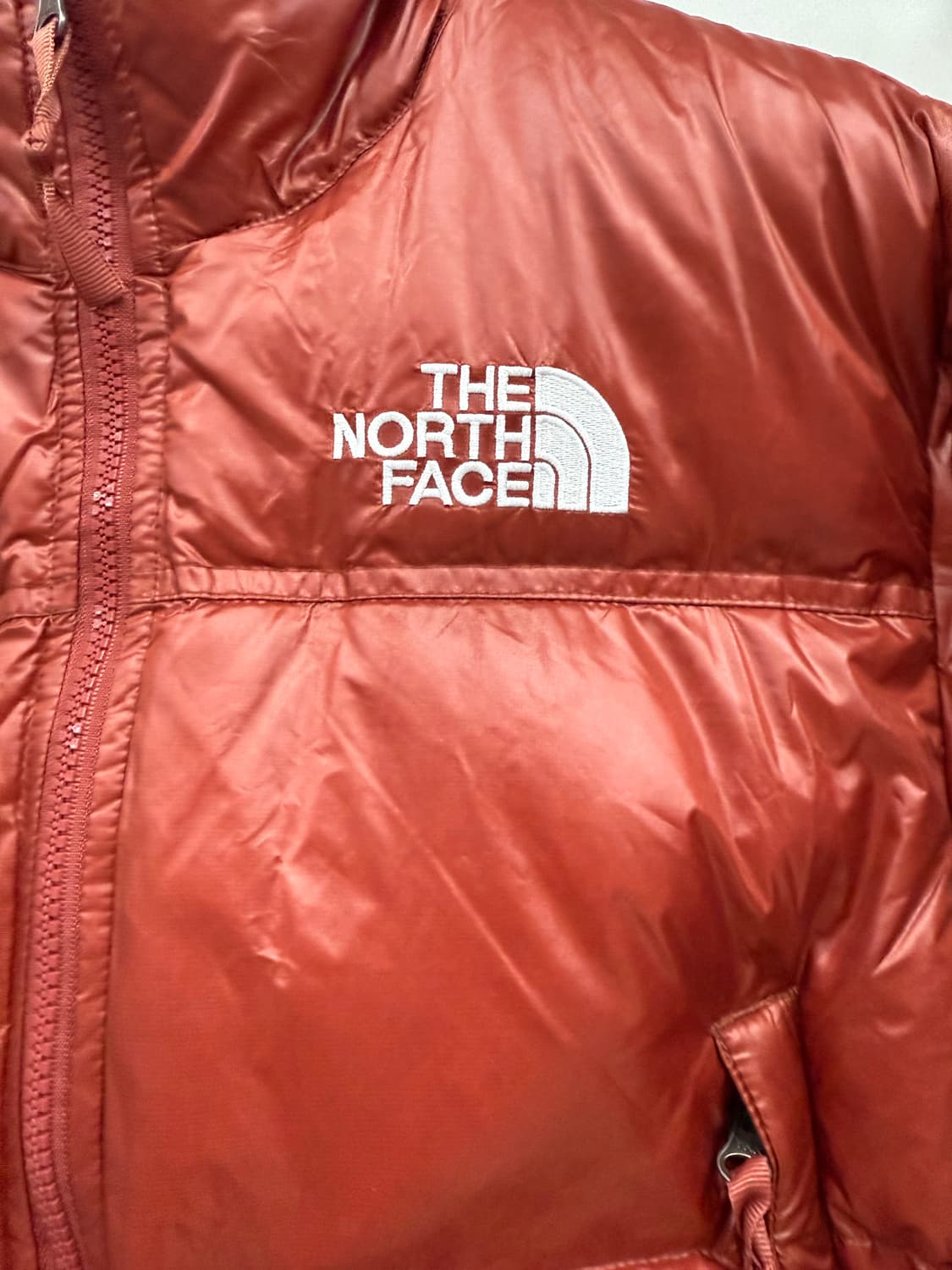 여성 700 오리털 숏패딩 레드 새상품 상품이미지2