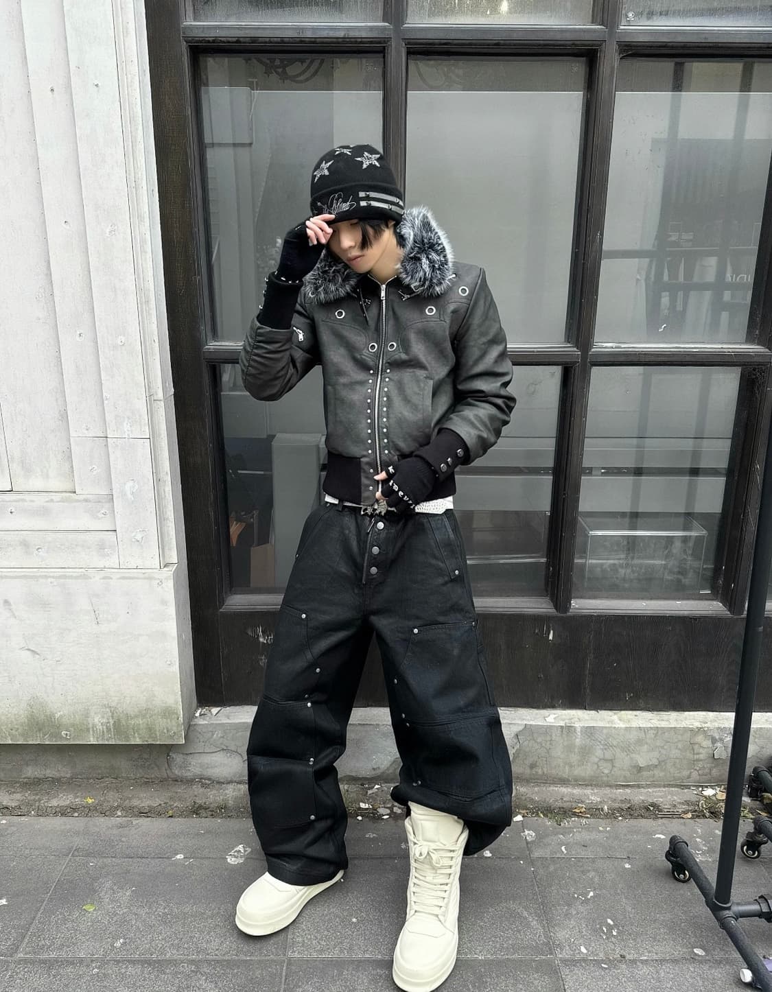 OBSIDIAN PEARL OPIUM JUMPER 상품이미지2