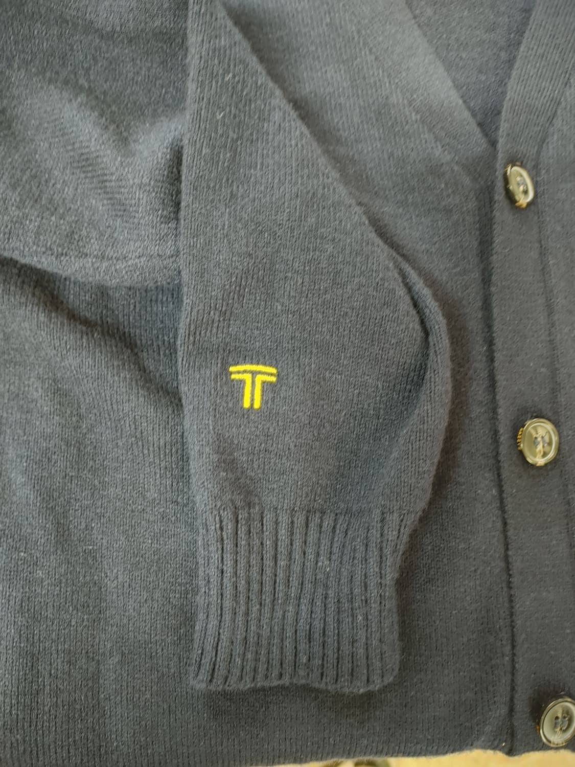 HAZZYS GOLF 헤지스골프 브이넥 니트 가디건 상품이미지5