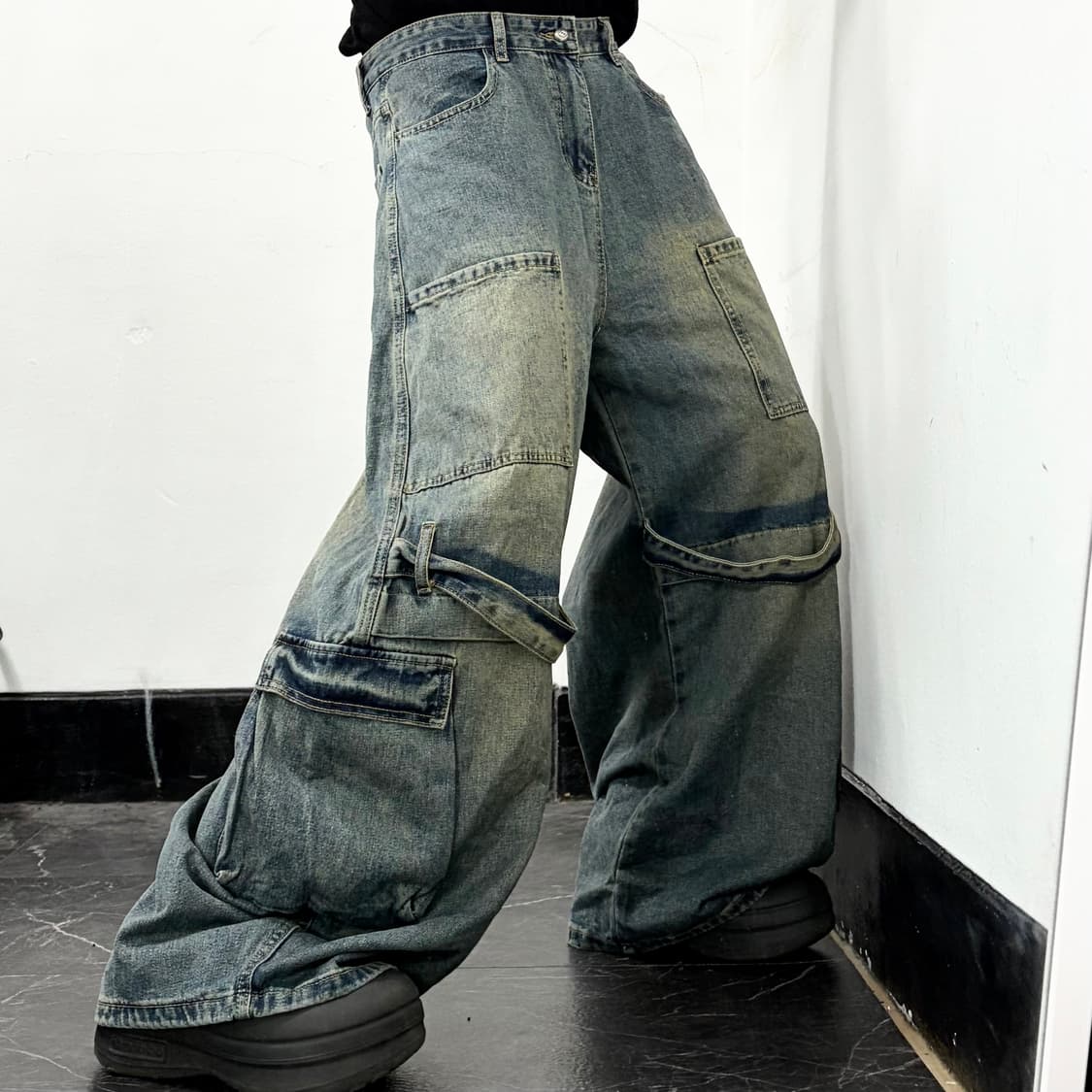 BOSOZO 벌룬 와이드 데님 카고 팬츠 상품이미지3