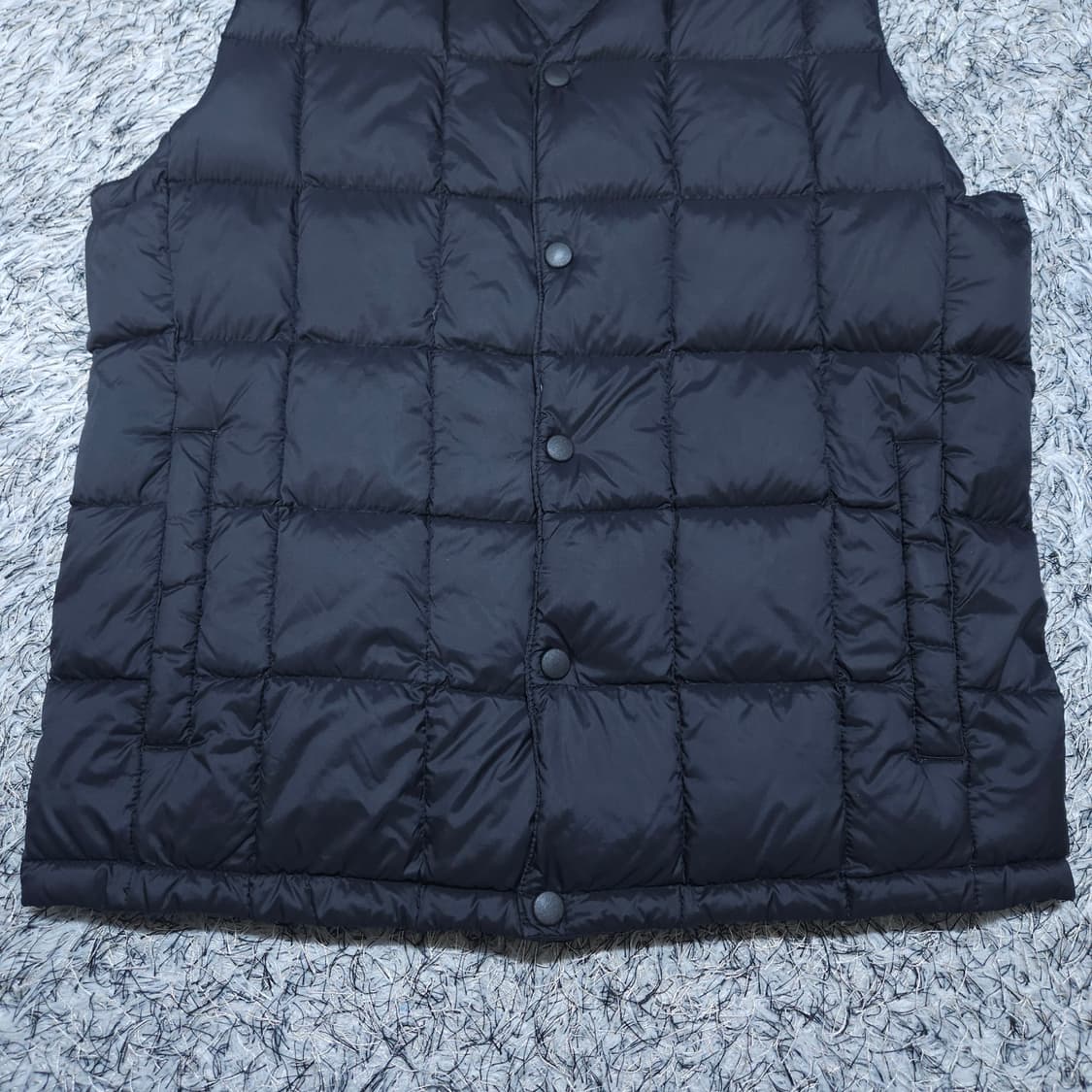스파오) L 남자 오리털 경량패딩조끼 / 왕눈이샵 상품이미지4