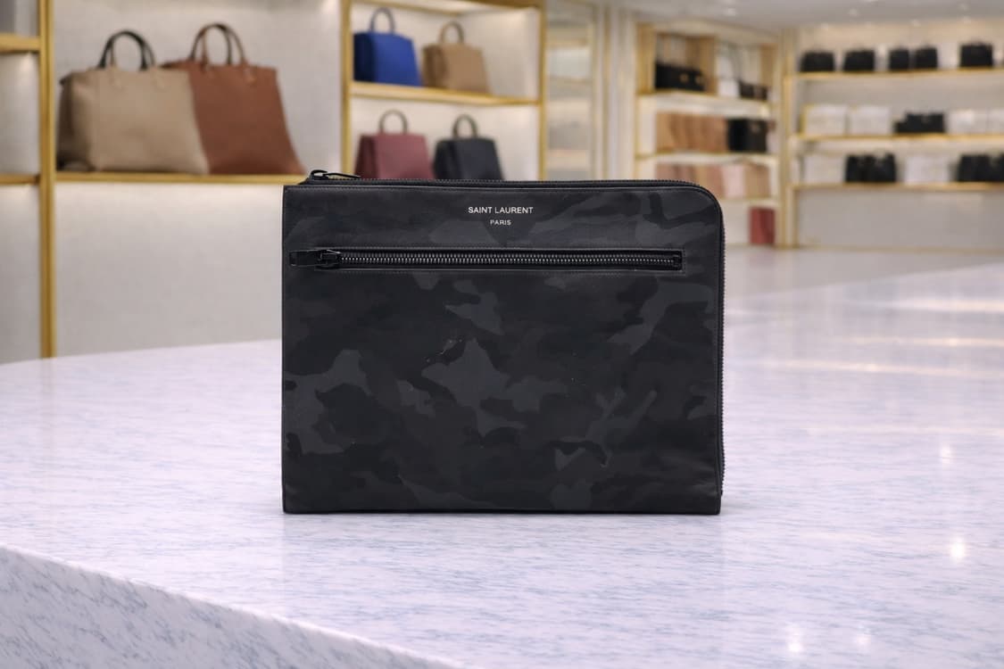 [A급] 생로랑 카모플라쥬 라이드 클러치백 판매합니다!!! 상품이미지1