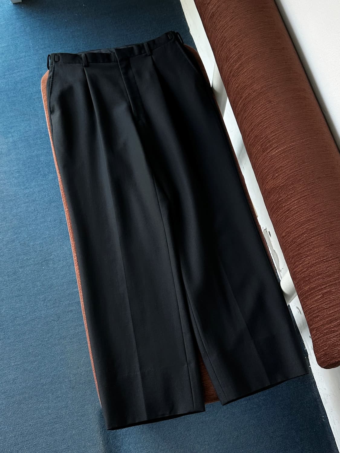 Wool snap belted design 1 tuck trouser 상품이미지8