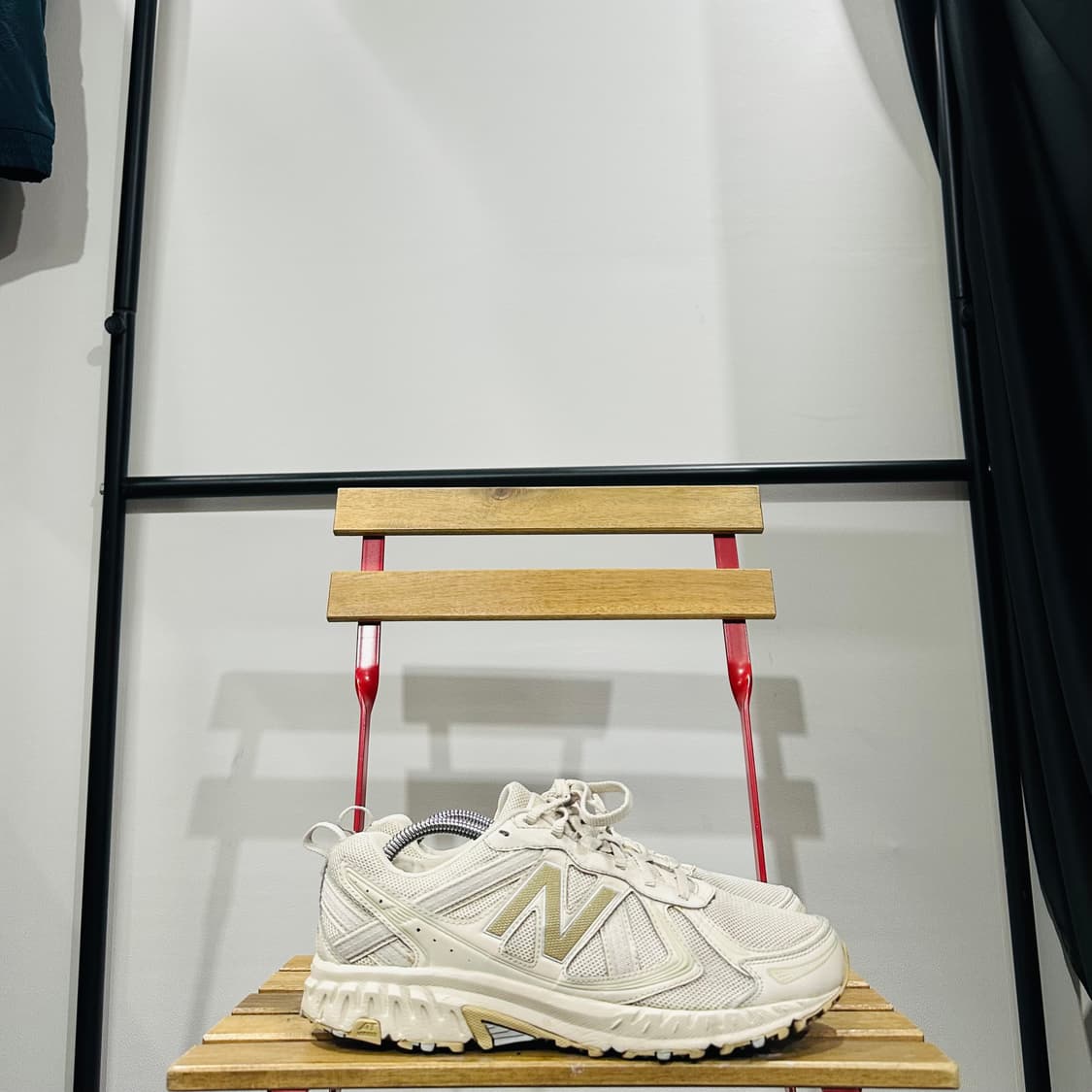 270) 뉴발란스 운동화 남성 남자 신발 410 V5 2E 트레일러닝화 상품이미지1