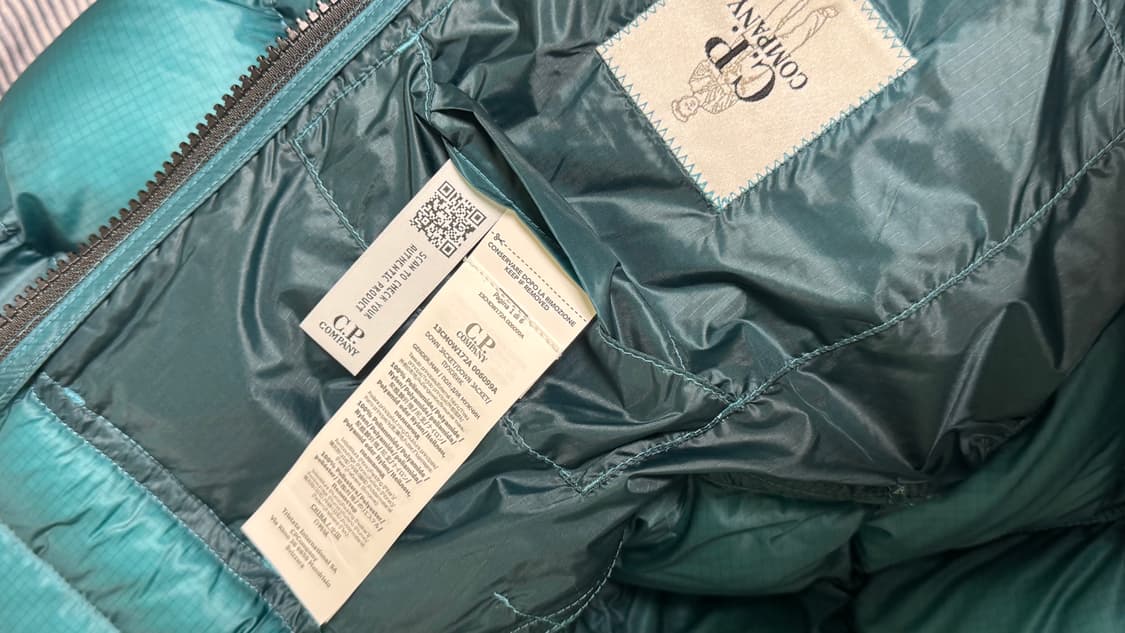 Cp컴퍼니 dd쉘 디테쳐블 패딩 상품이미지2