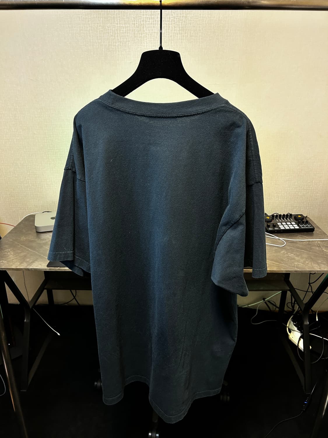 발렌시아가 자수 로고 티셔츠 상품이미지4