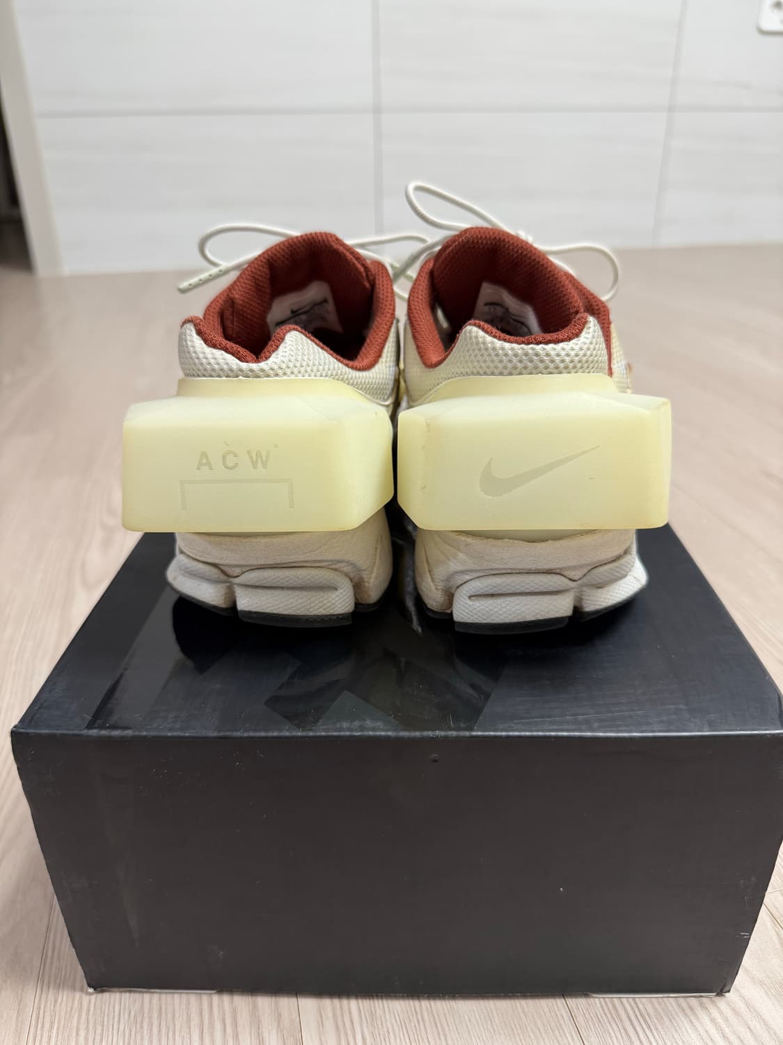 나이키 어콜드월 줌보메로 상품이미지3