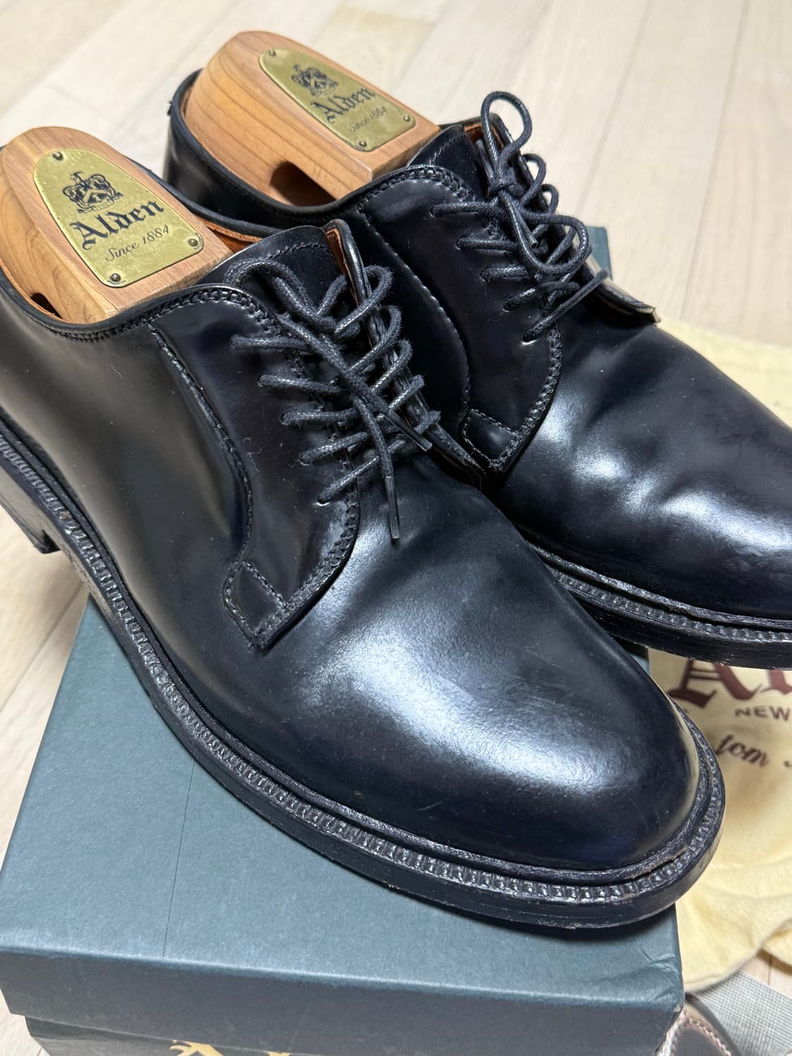 알든 9901 블랙 더비 슈즈 상품이미지5