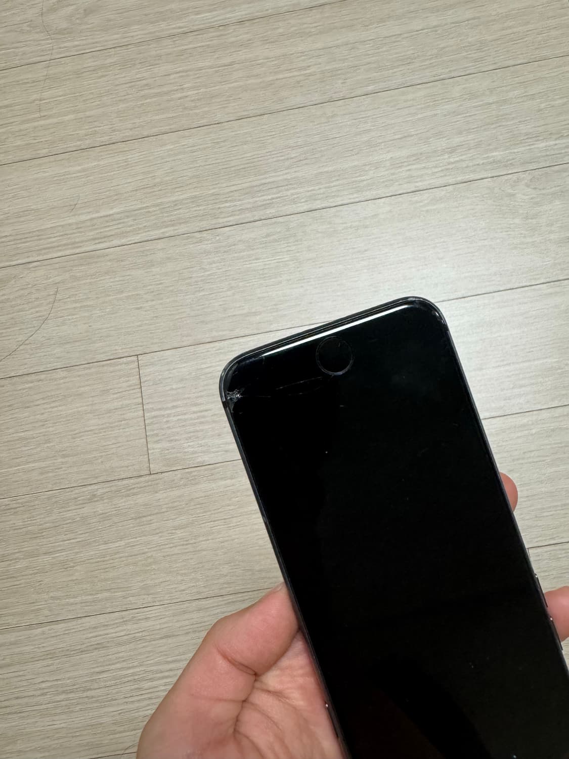 아이폰8 블랙 64기가 베터리 84프로 상품이미지4