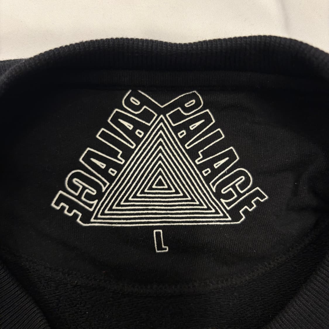 팔라스 빅 자수 로고 블랙 스웻셔츠 L 상품이미지7