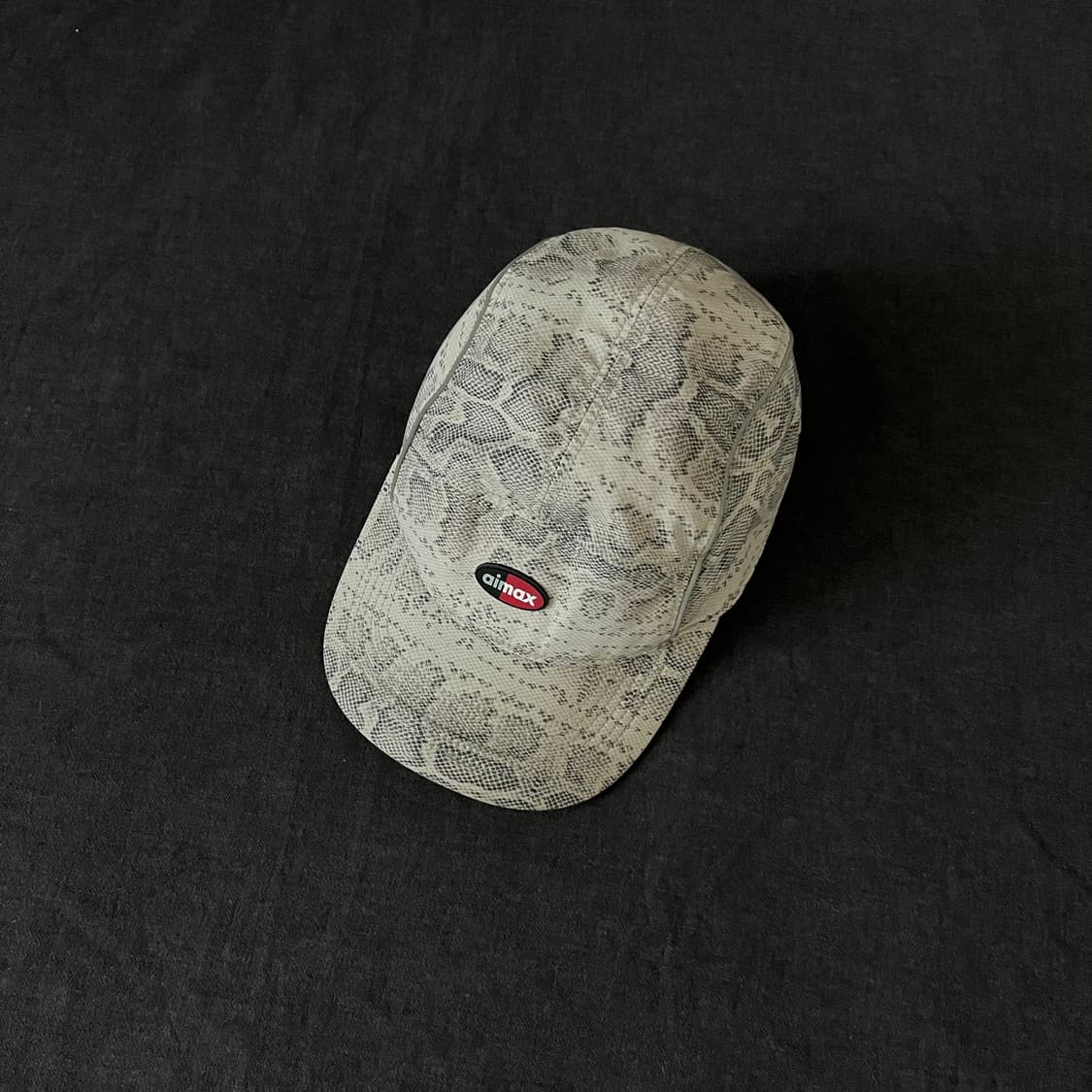 슈프림 나이키 에어맥스 런닝 캡 상품이미지2