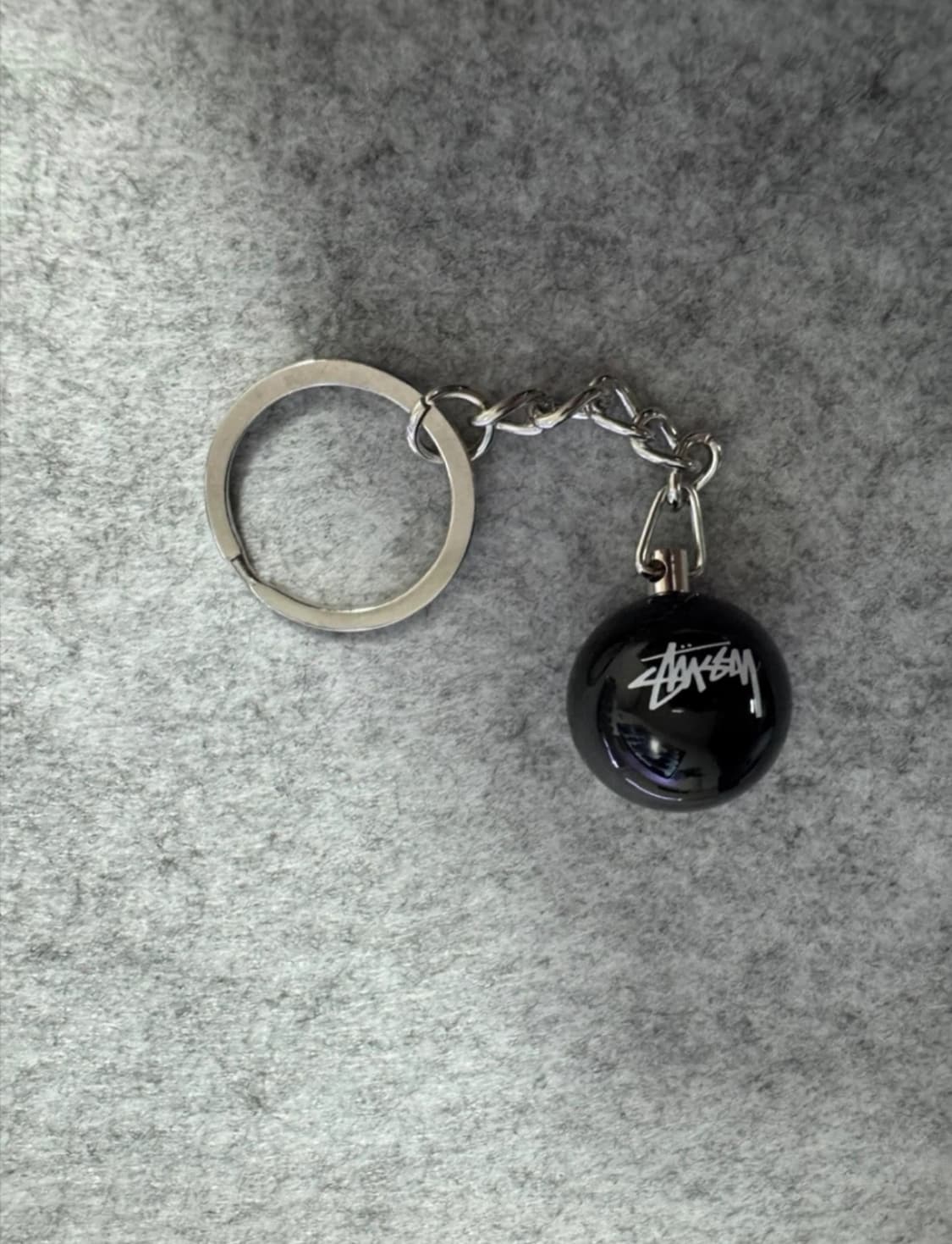 스투시 8볼 키링 상품이미지2