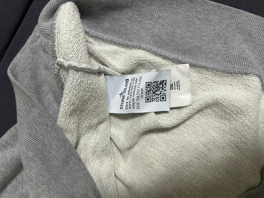 스톤아일랜드 맨투맨 그레이 (와펜 / M ) (교신 가능) 상품이미지4