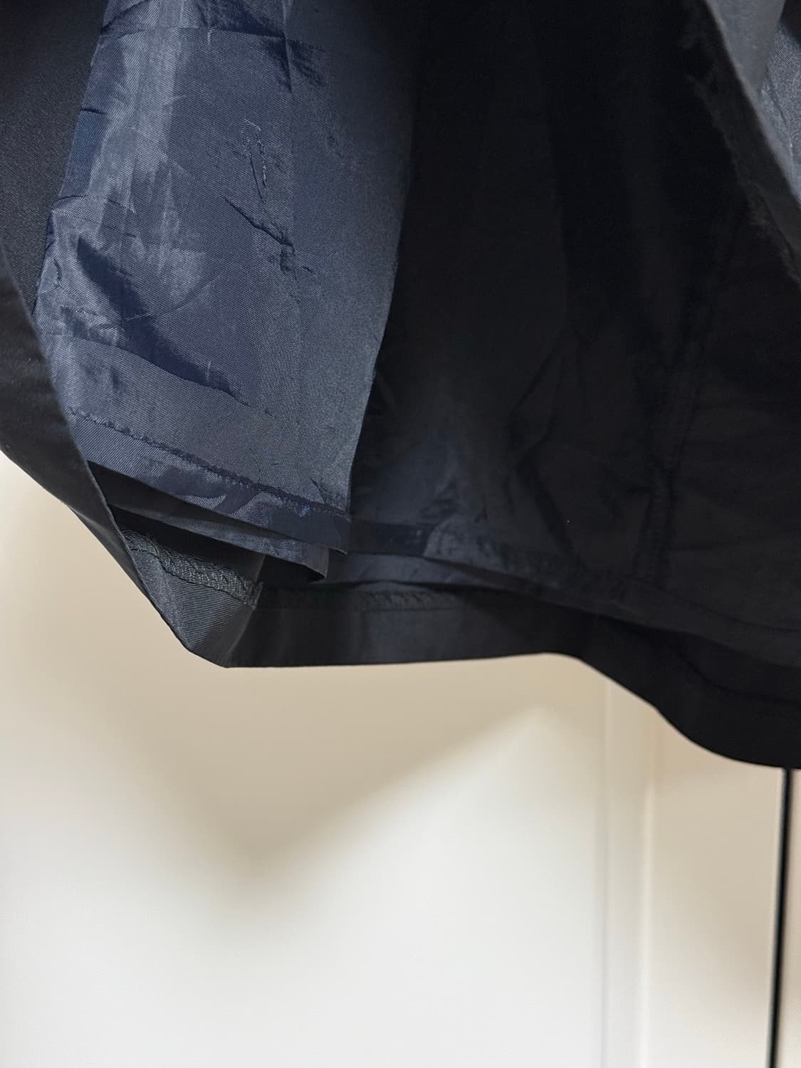 볼륨 미디 스커트  상품이미지4