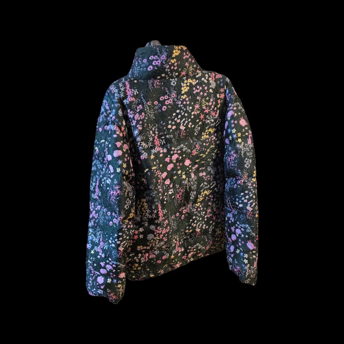 마블링(Mabling) 플라워 자카드 다운 패딩 Black 상품이미지3