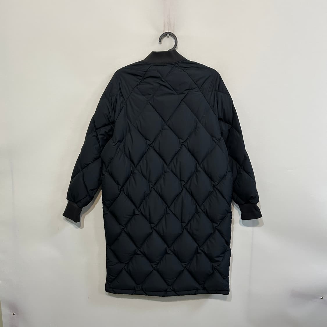 아디다스 여성 오리털 롱패딩 오버핏 상품이미지2