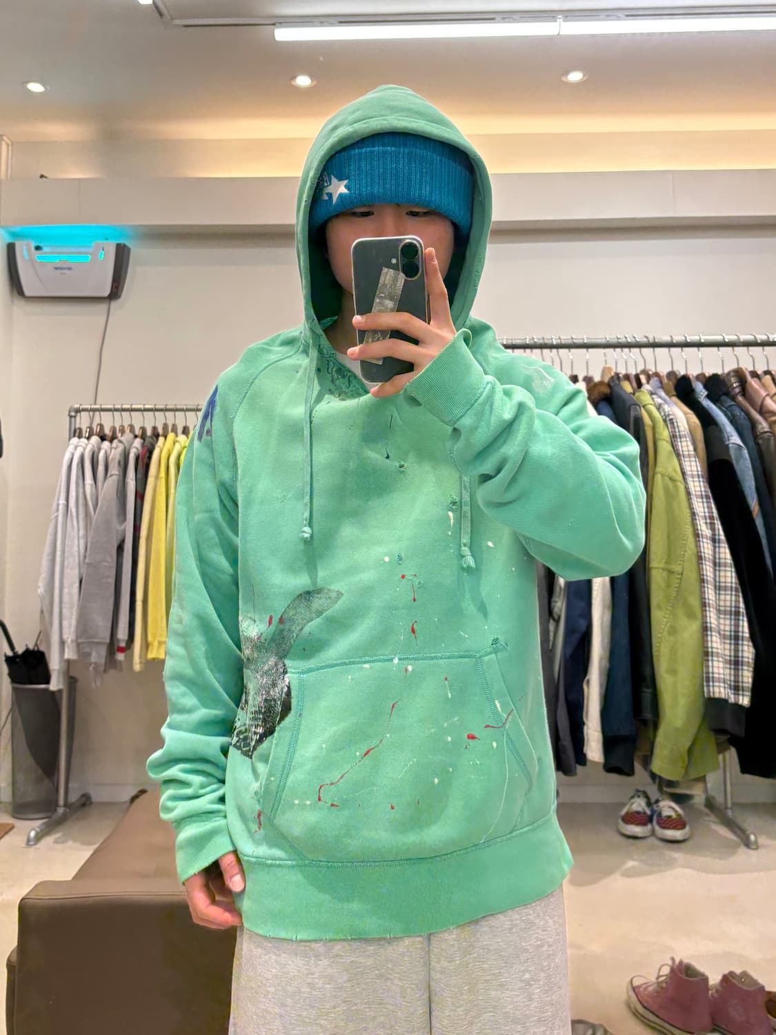 폴로 랄프로렌 넥 트임 디스트레스드 페인팅 후드티 상품이미지9