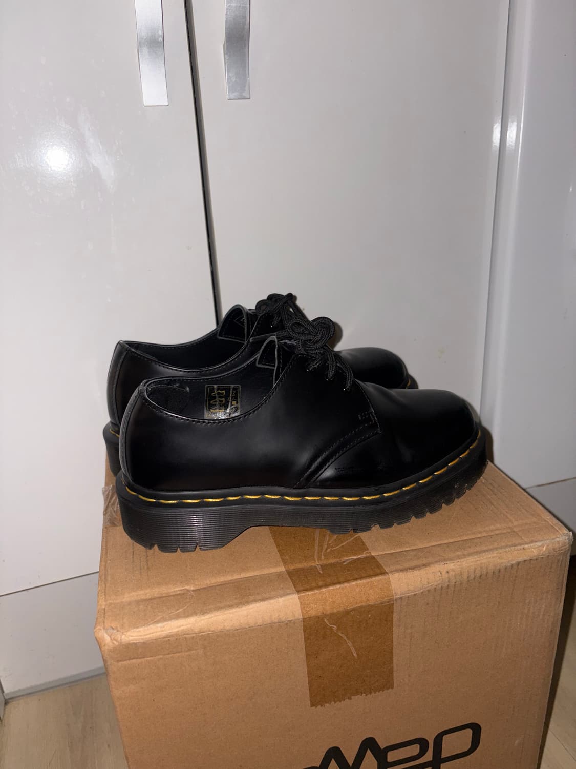 닥터마틴 1461 3홀 벡스 240 상품이미지1