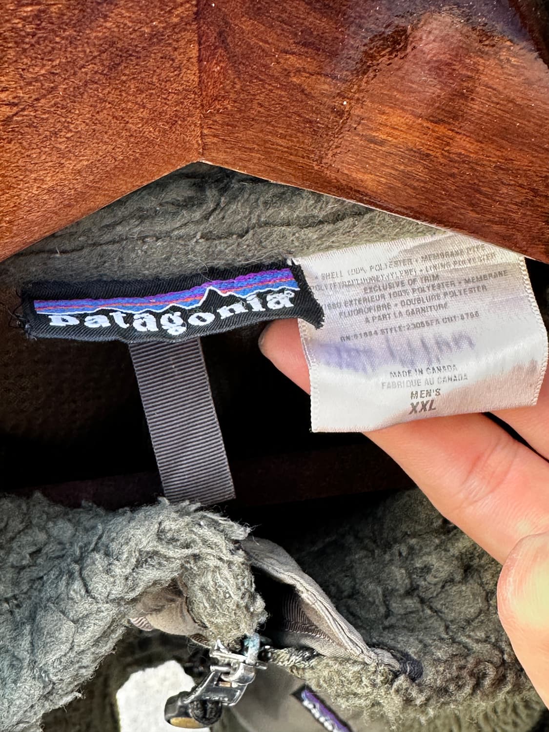 재고처리 patagonia 파타고니아 레트로 파일 플리스 카키 상품이미지3