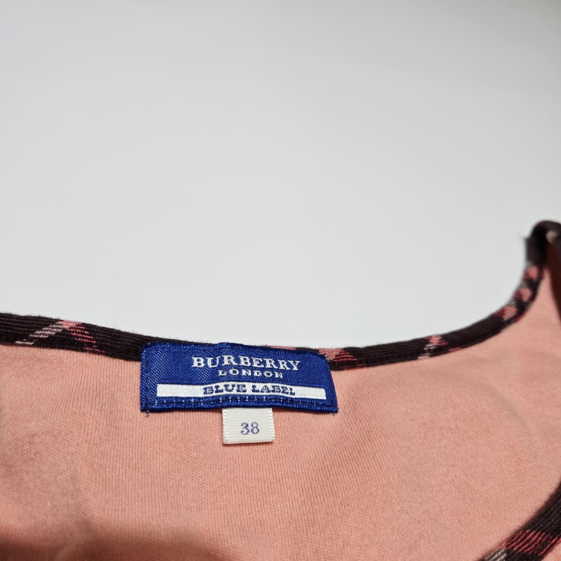 버버리 민소매 티셔츠[38] 상품이미지4