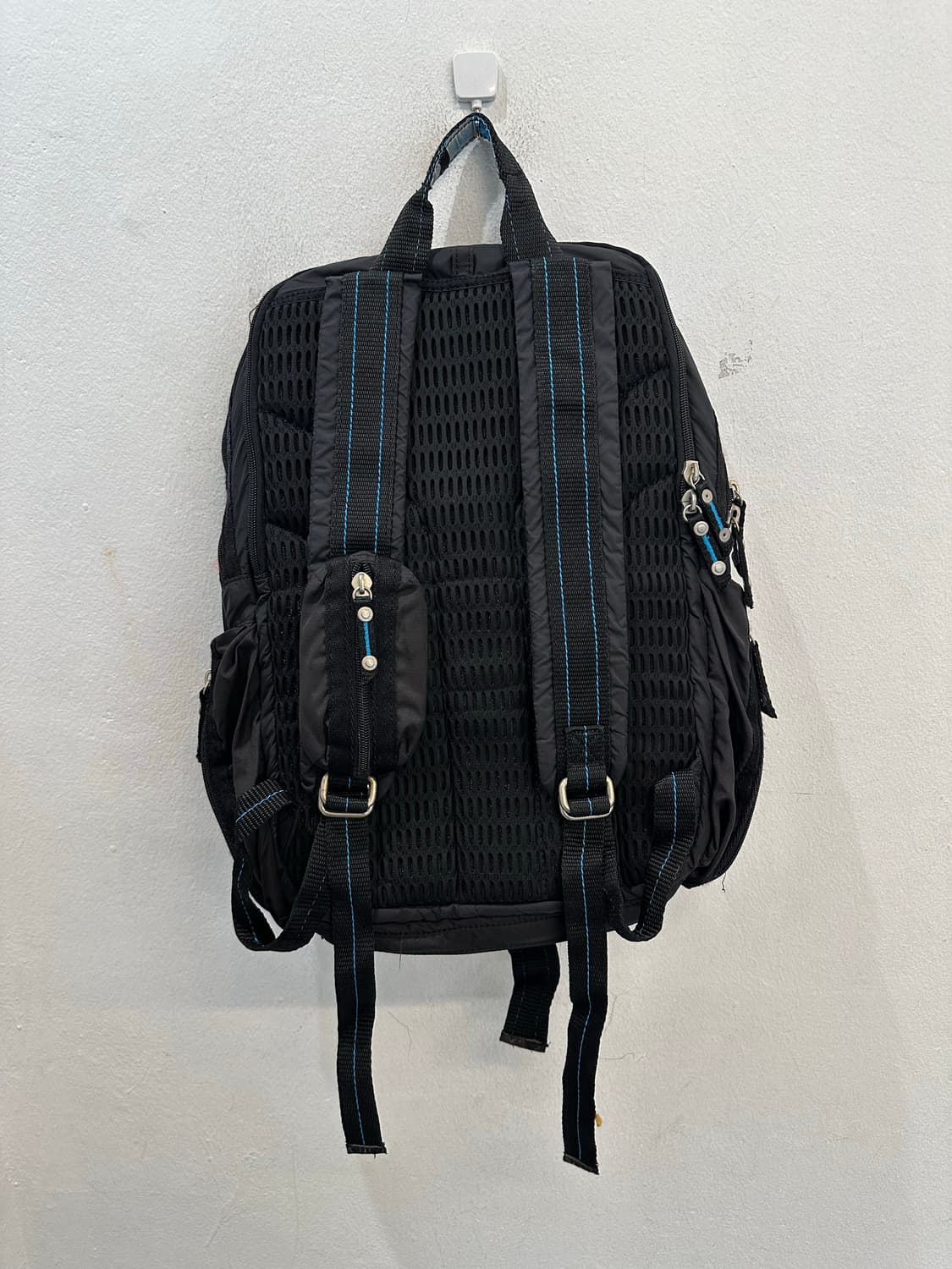 Calvin klein backpack 상품이미지4