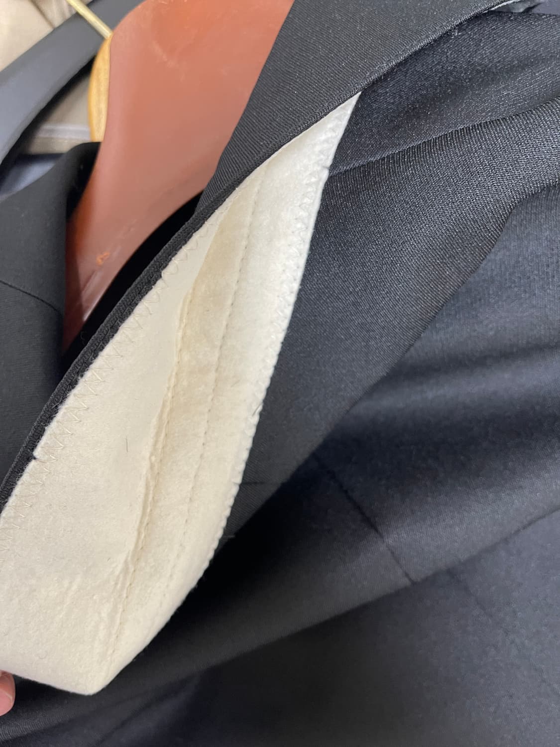 우영미 폴리 셋업 자켓  52 사이즈 팝니다 상품이미지9