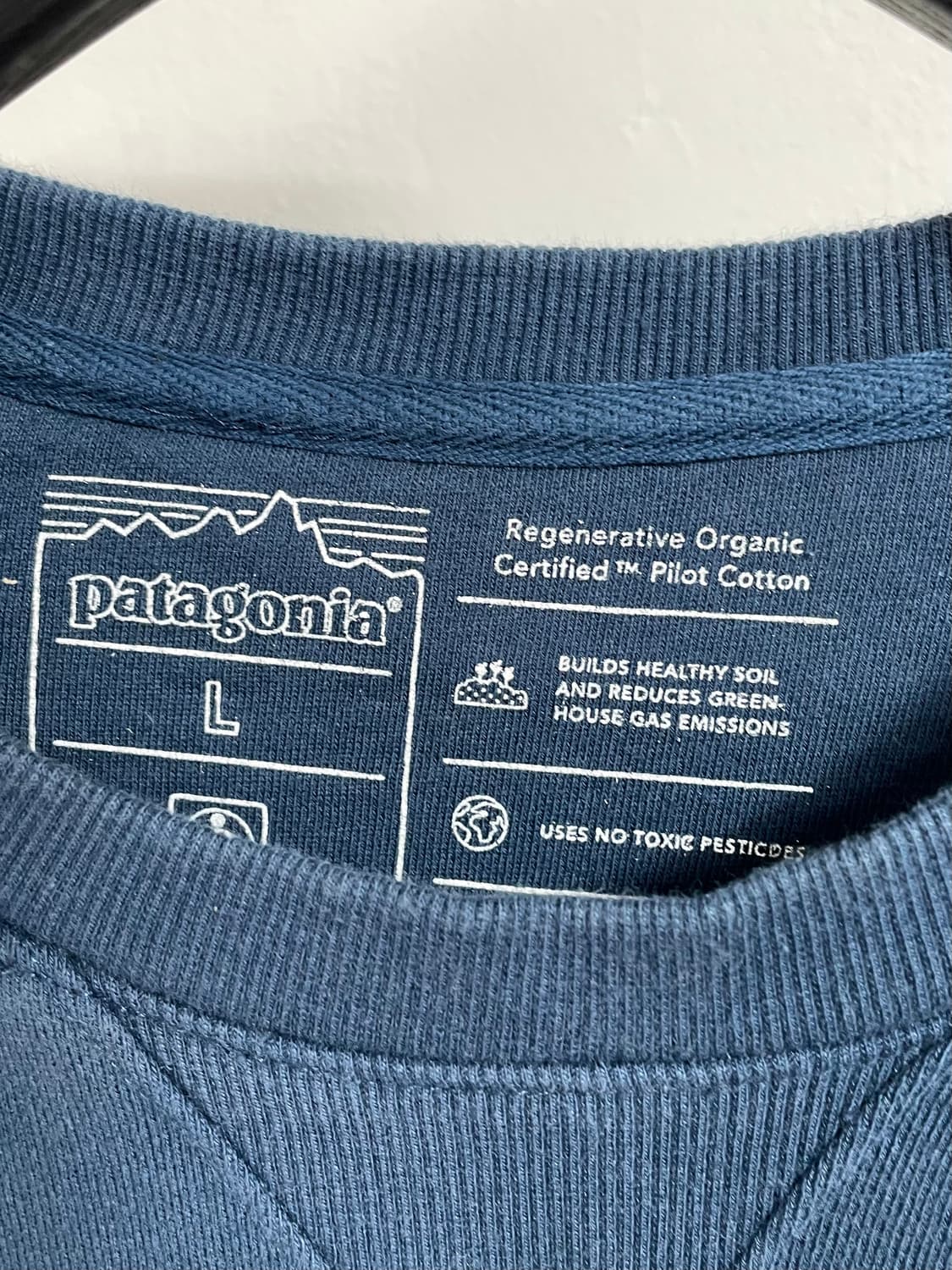 파타고니아 로고 라운드 맨투맨 (on.338 )   상품이미지5