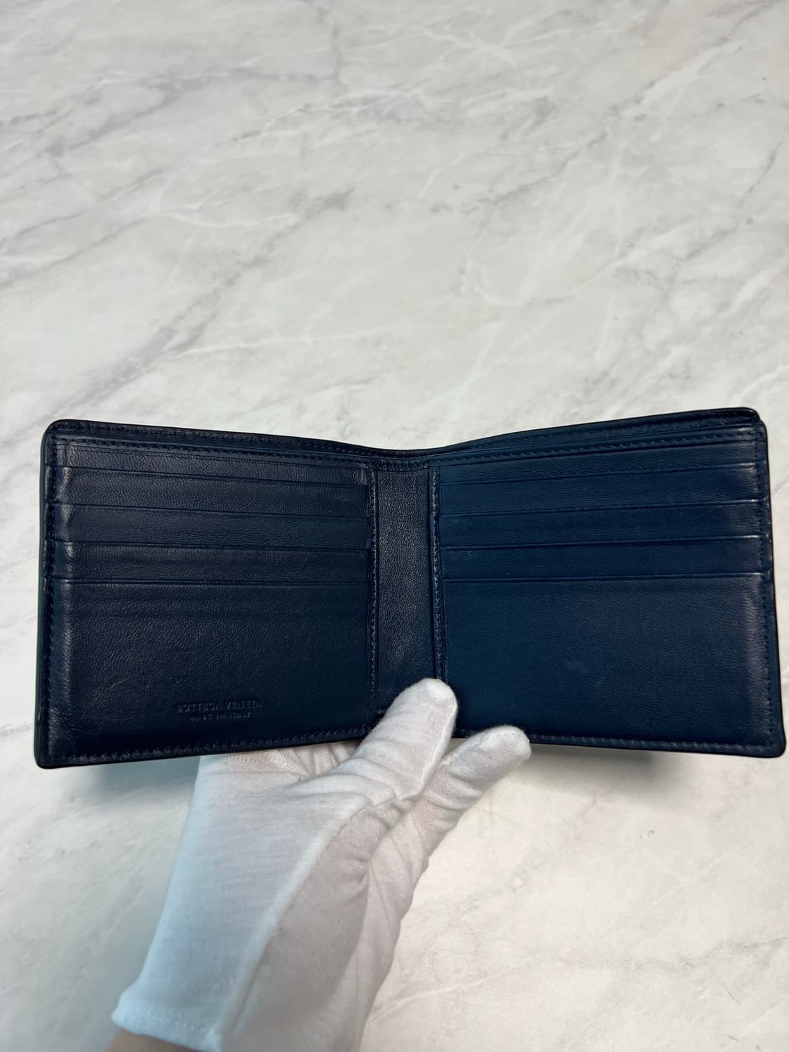 보테가베네타 반지갑 네이비 상품이미지3