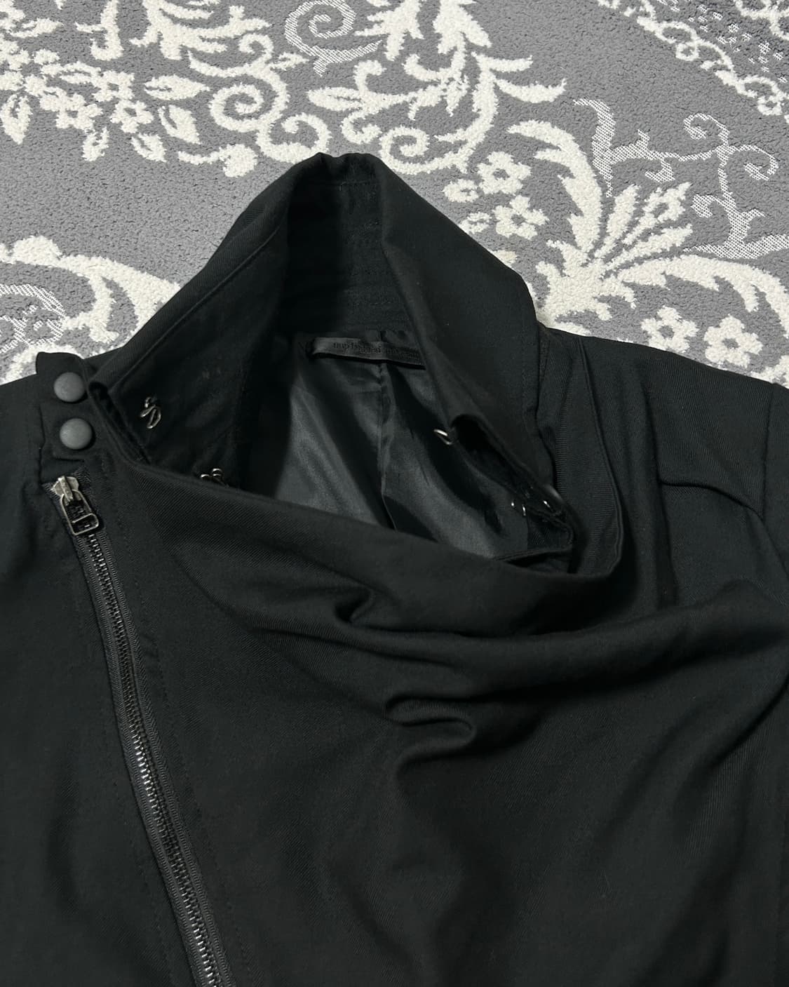 Unplugged Museum 더블 카라 드레이프 자켓 상품이미지7