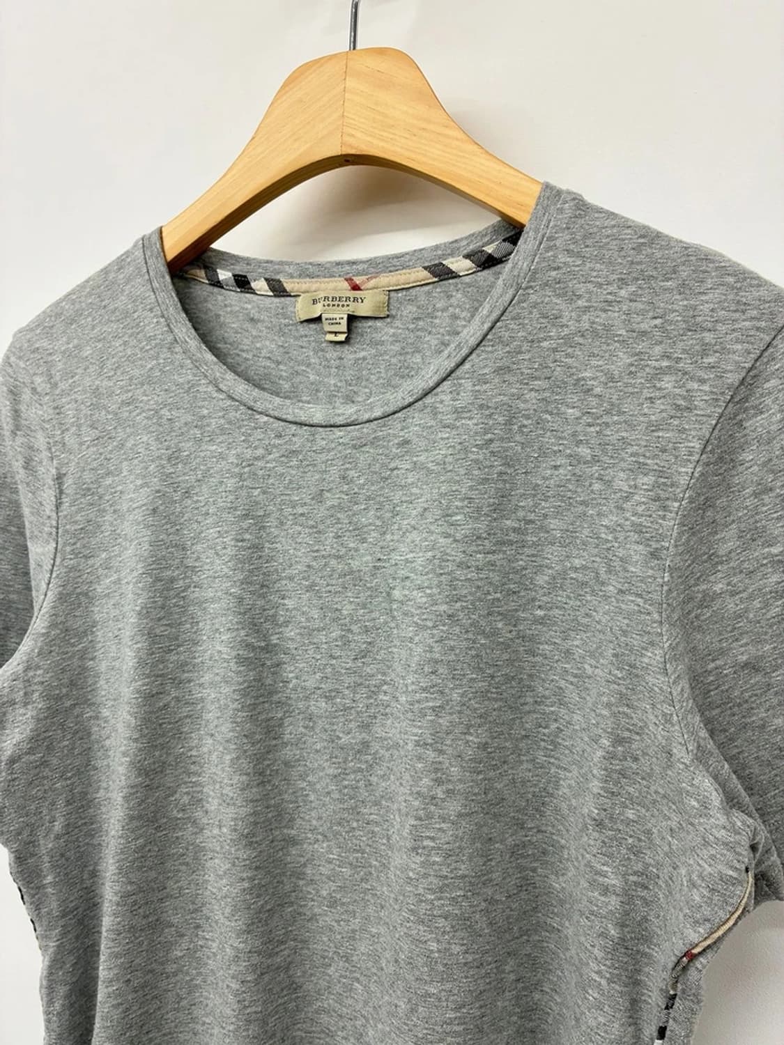 버버리 00's 하우스 체크 반팔 티셔츠 PN9767 상품이미지2