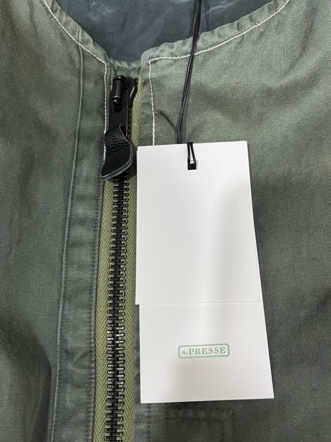 A.presse 빈티지 실크 플라이트 커스텀 자켓 세이지 상품이미지2