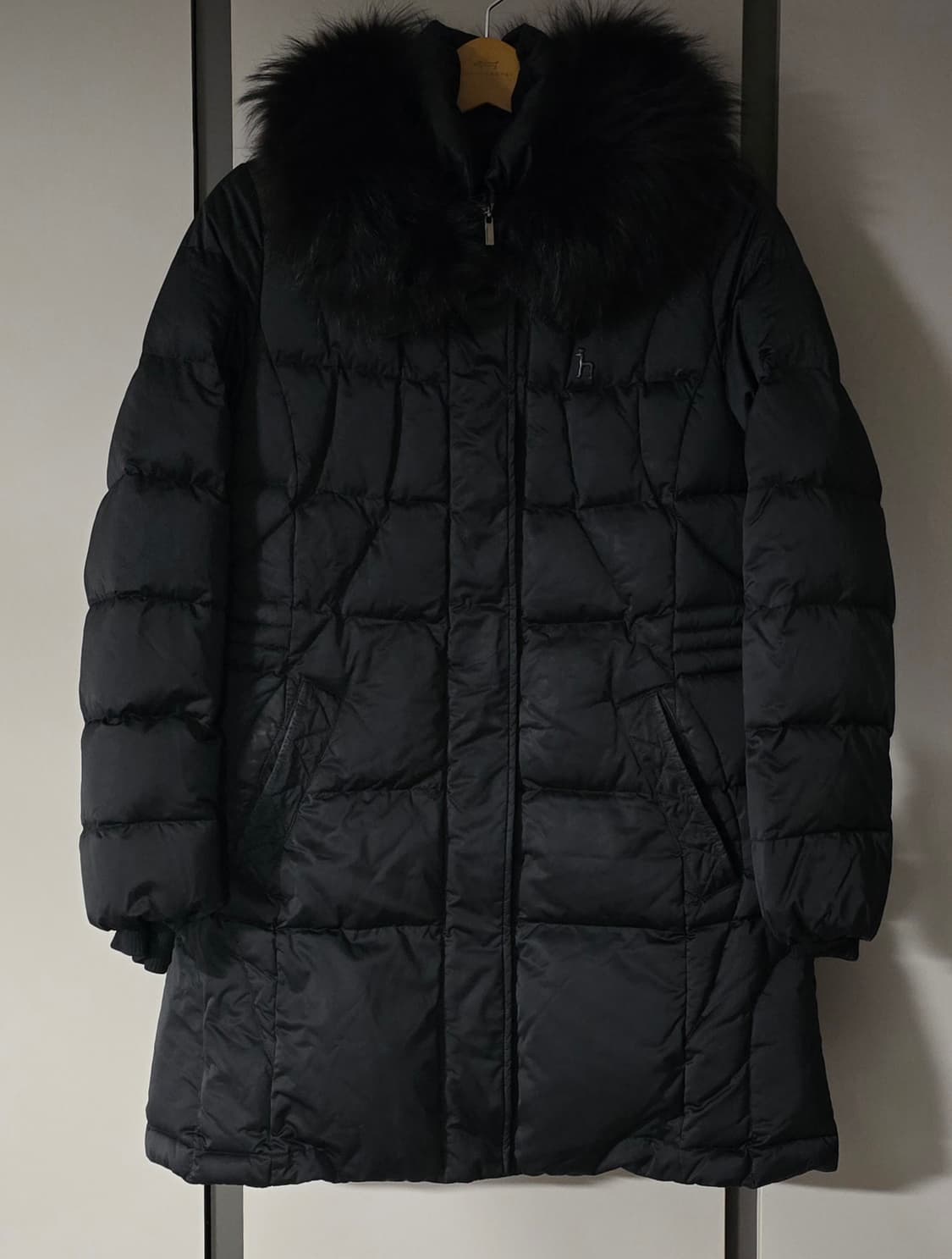 헤지스골프 여성 덕다운 롱패딩. 싸이즈95 상품이미지2