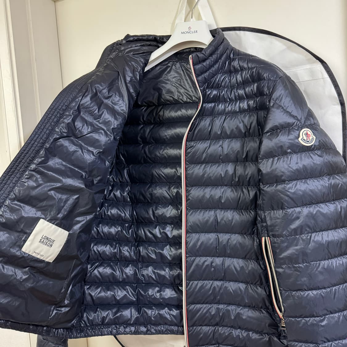 몽클레어 다니엘 경량패딩 5사이즈 네이비 상품이미지6