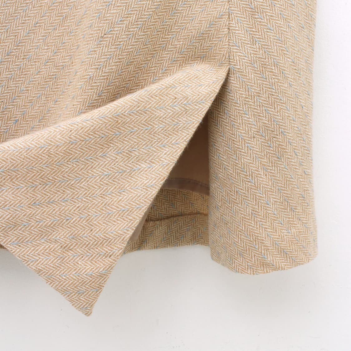 일본 빈티지 울 헤링본 버튼 베이지 언발란스 슬릿 트임 미디 에이라인 스 상품이미지3