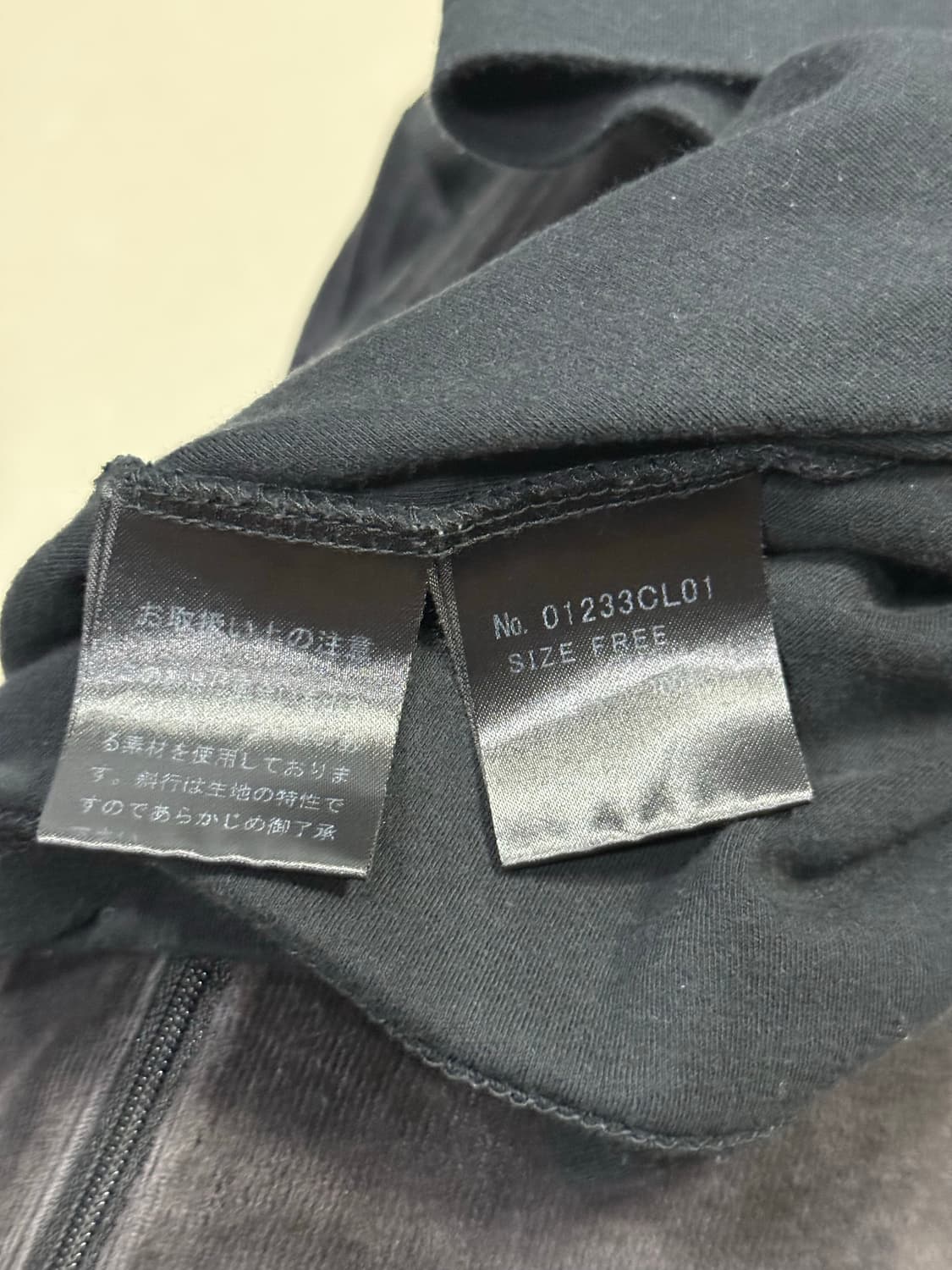 히스테릭 글래머 크리스피 크림 오마주 히스걸 롱슬리브 티셔츠 상품이미지4