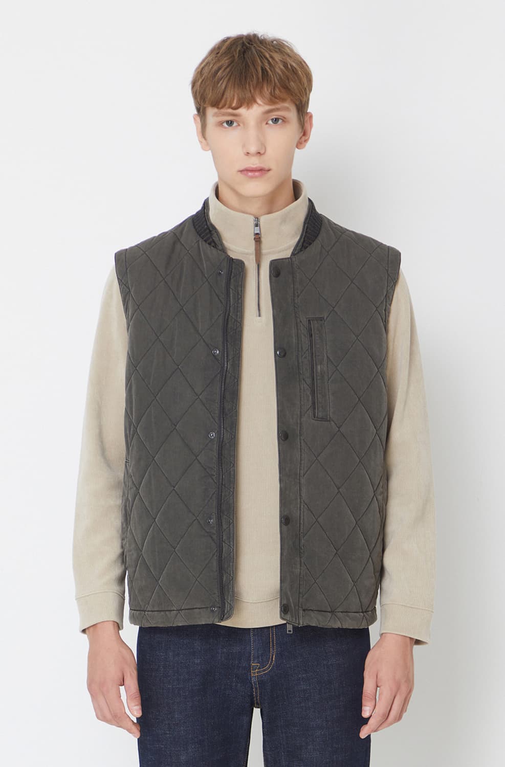 브랜우드 피그먼트 다이아 퀼팅 베스트 23fw 상품이미지10