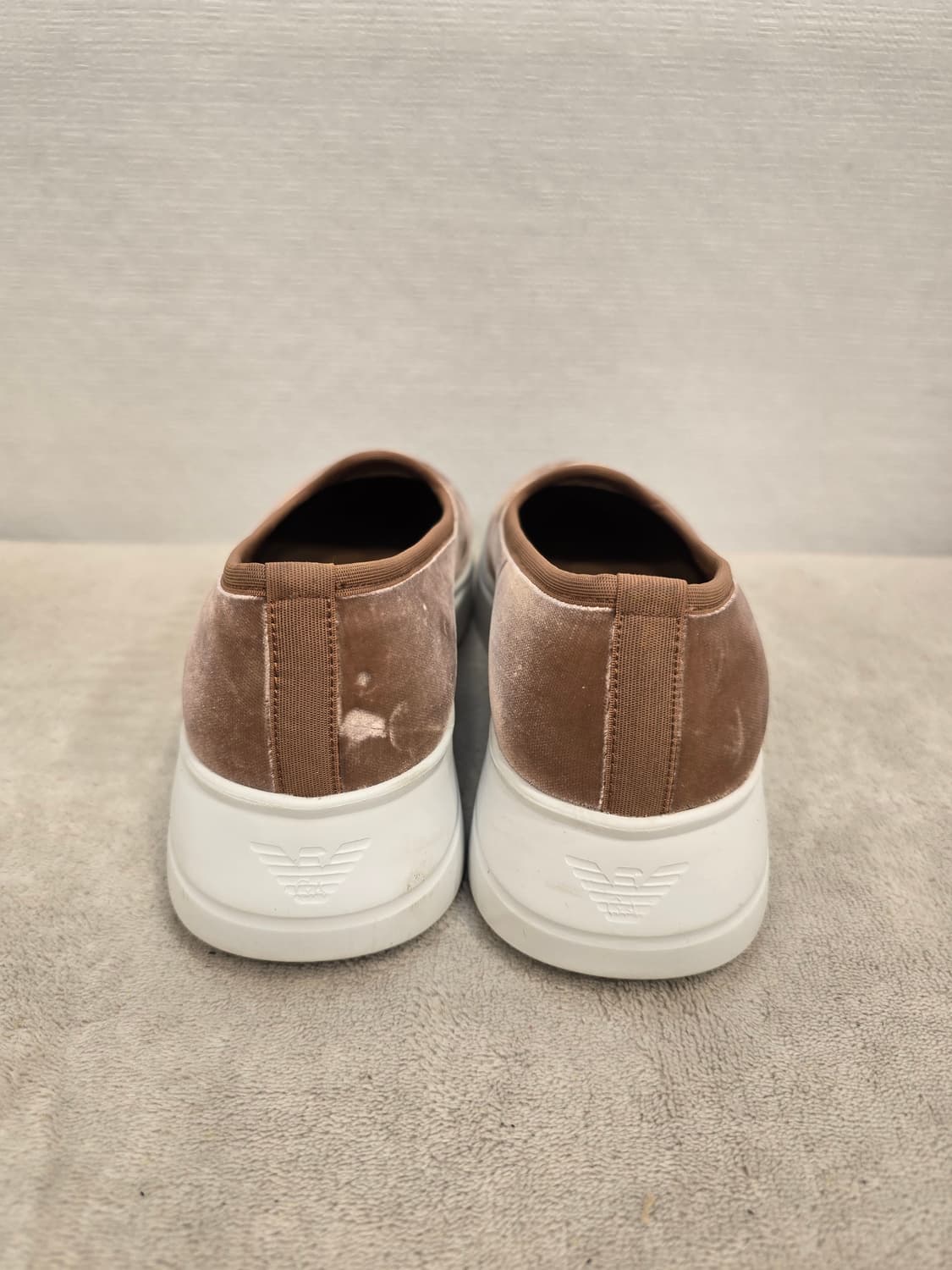 엠포리오 아르마니 벨벳 키높이 슬립온 단화 230 상품이미지5