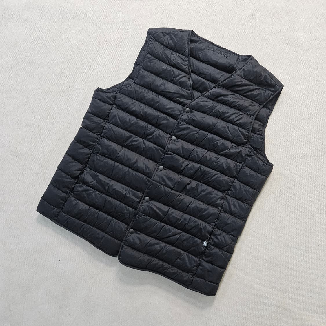 100 밀레 블랙 경량 패딩 조끼 0327Y 상품이미지1
