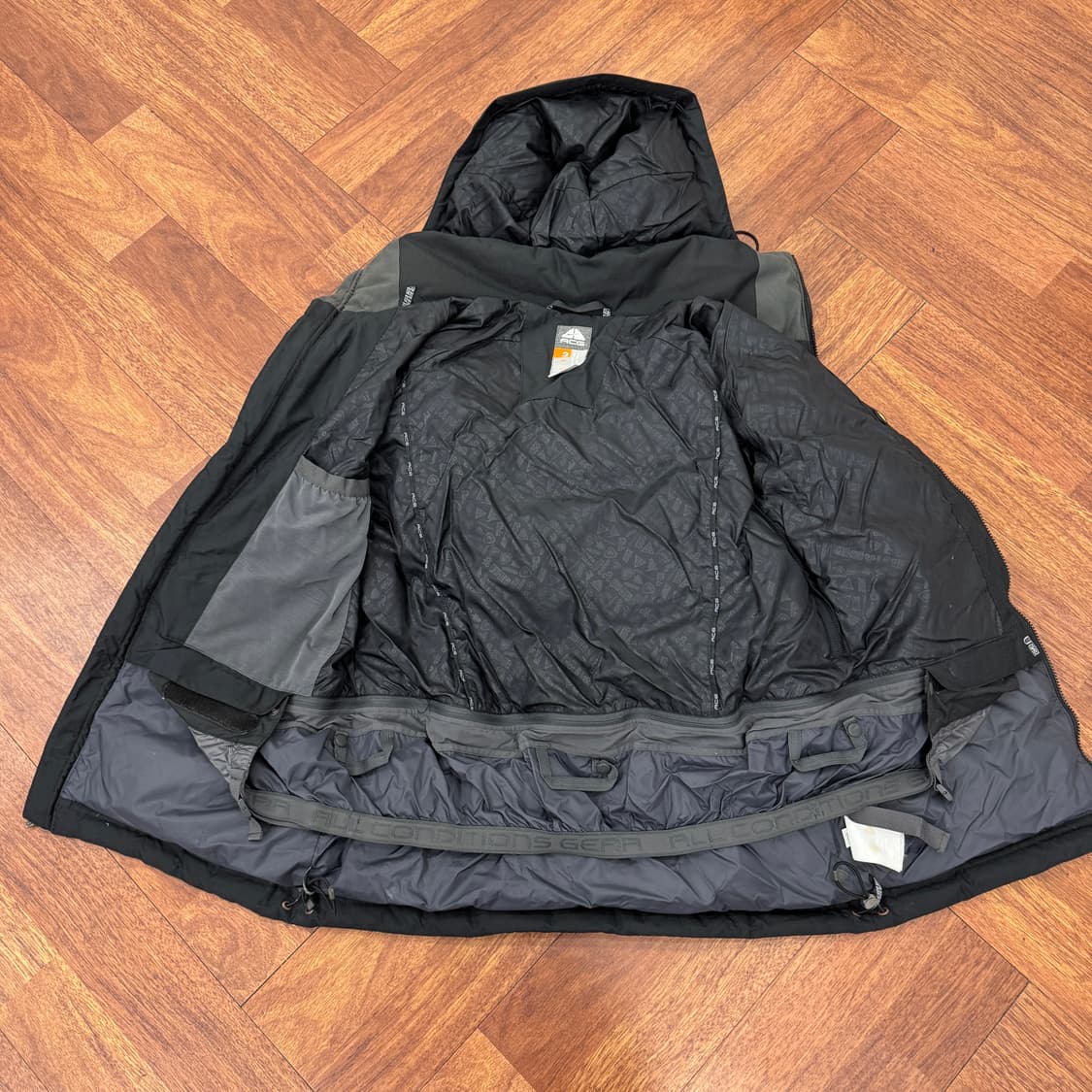 S(95~100) 나이키 ACG 구스다운 패딩 자켓  상품이미지4