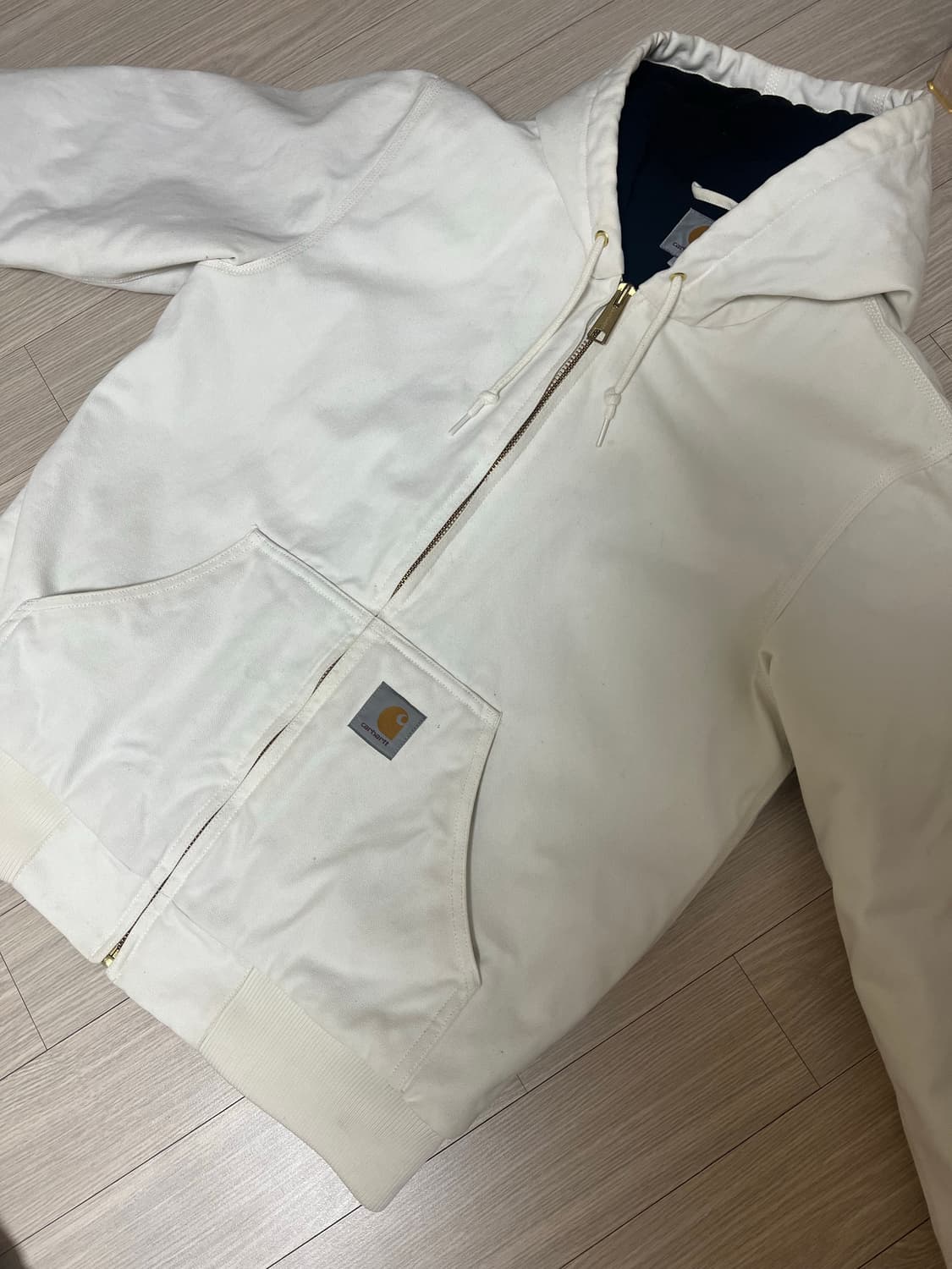 칼하트 액티브 자켓 왁스드 화이트 상품이미지1