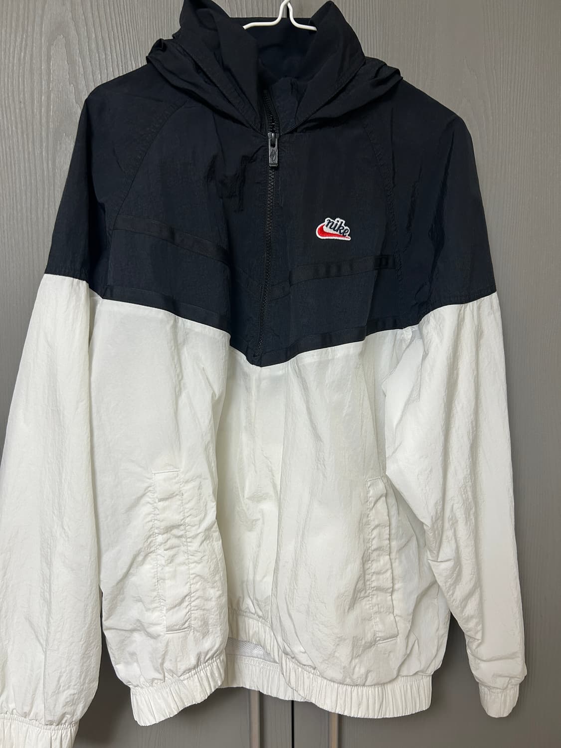 나이키 바람막이 L 상품이미지2