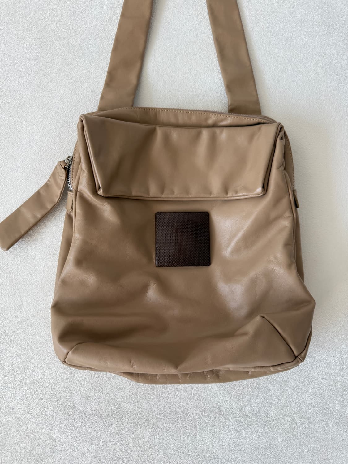 구호(KUHO) 레더 숄더백 상품이미지2