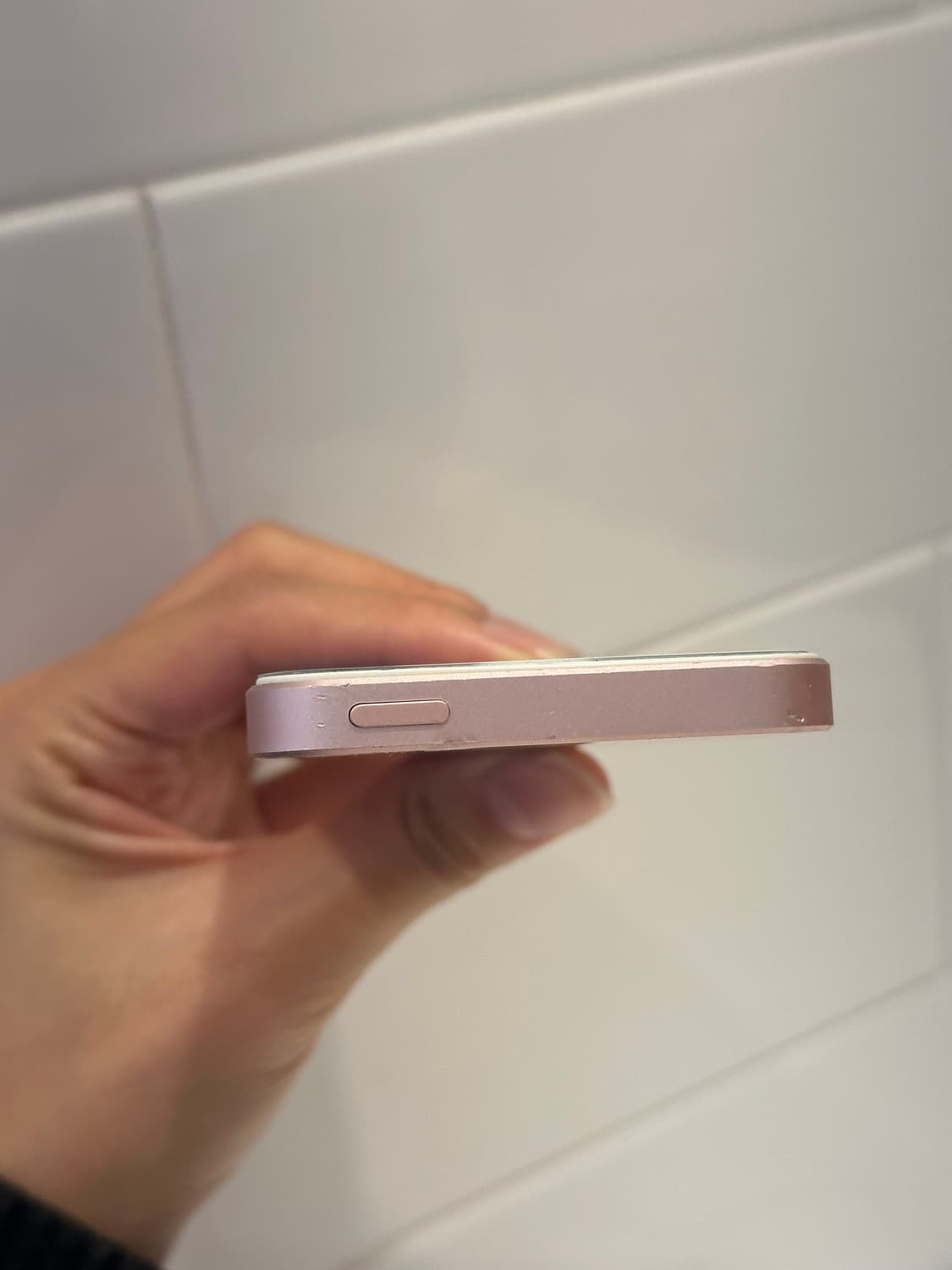 아이폰 se 판매합니다 상품이미지2