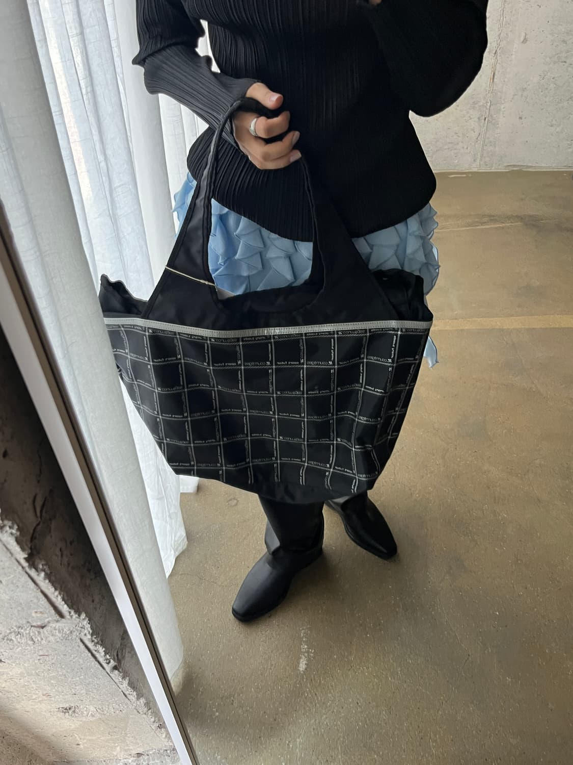 00s Courreges 꾸레쥬 로고 패턴 쇼퍼백 상품이미지6