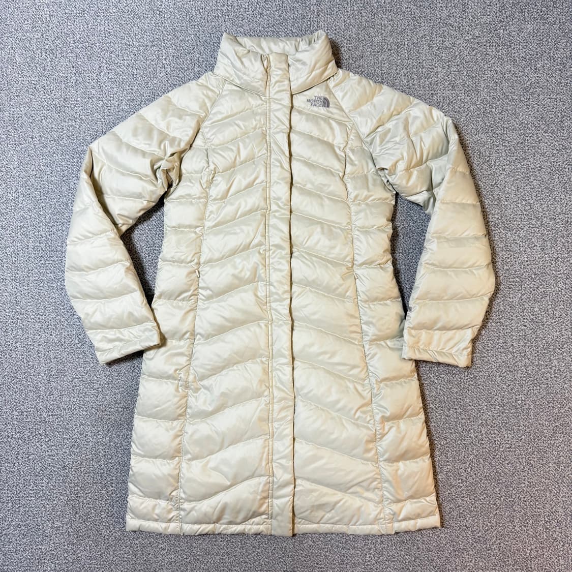 노스페이스 패딩 여성용 M 상품이미지2