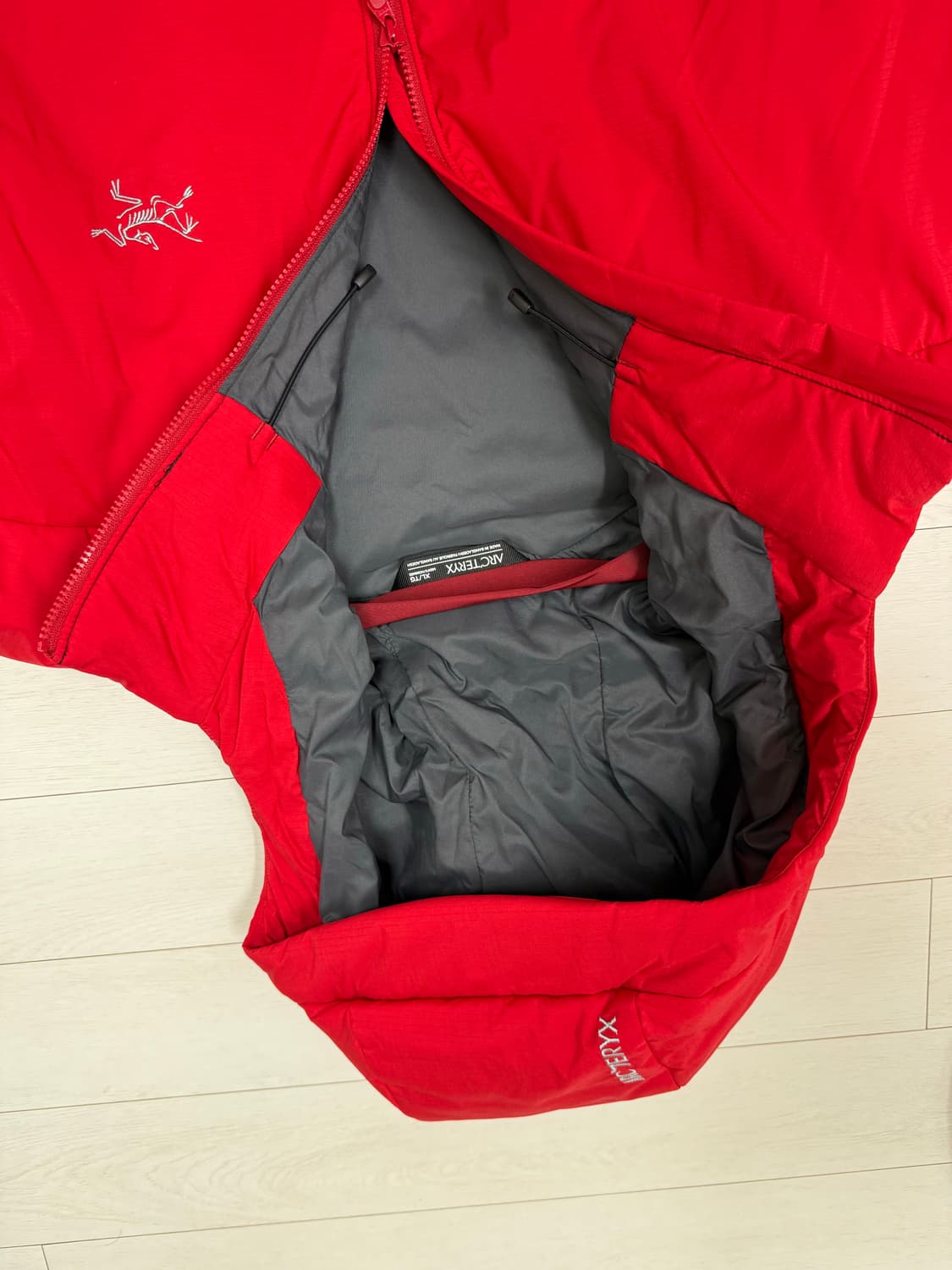 아크테릭스 아톰 헤비웨이트 XL 사이즈  한글 가격텍 있어서 에이에스 문 상품이미지4