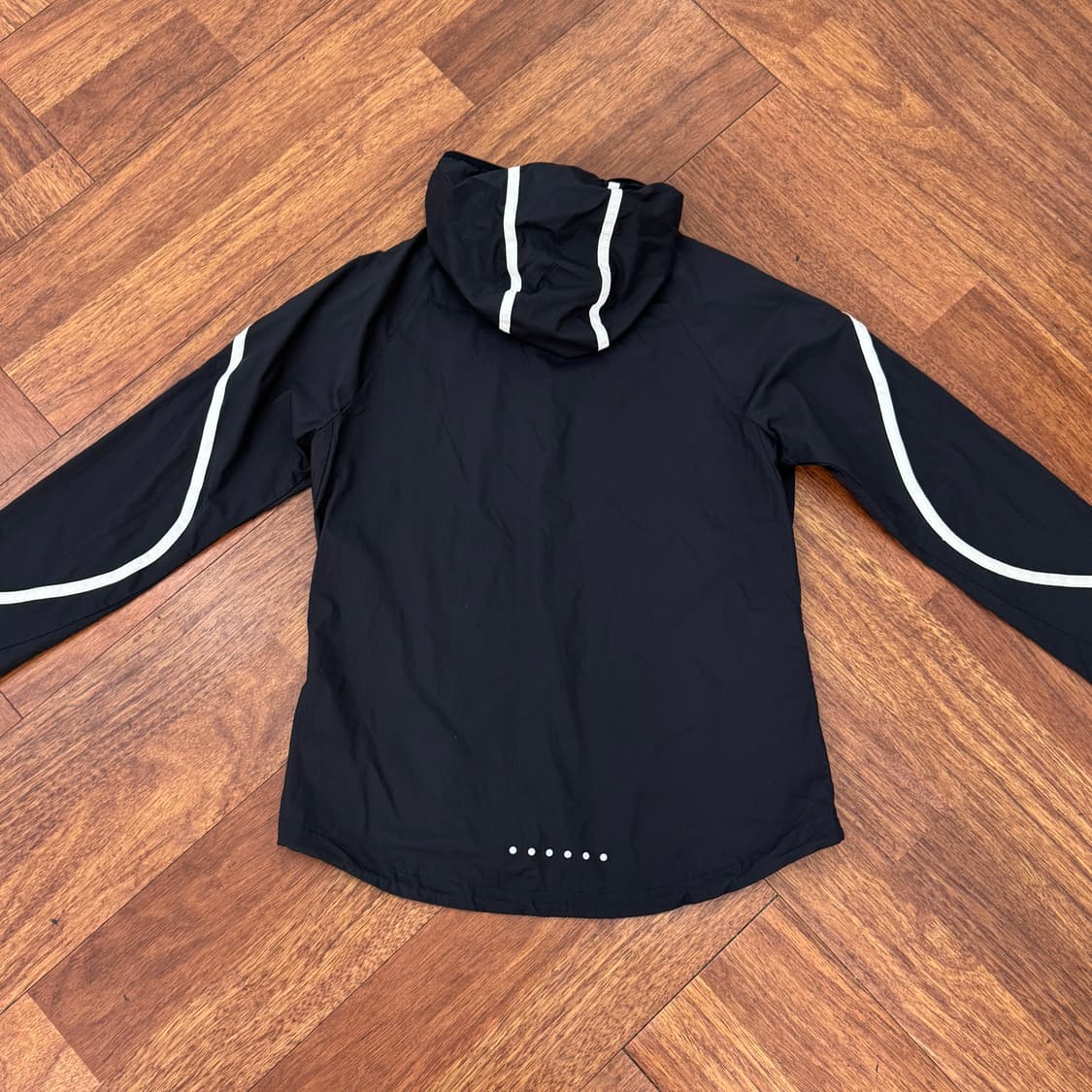 M 나이키 임파시블리 라이트 후드 바람막이 자켓  상품이미지2